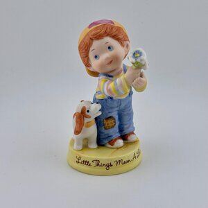AVON Vintage 1983 Little Things Mean A lot Mother's Day Mini Figurine